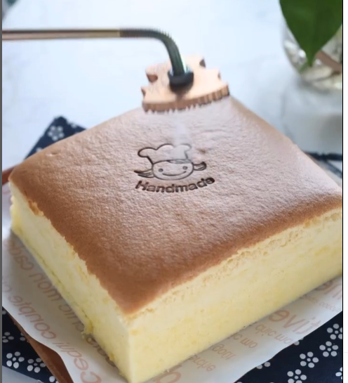 Ogura Cake