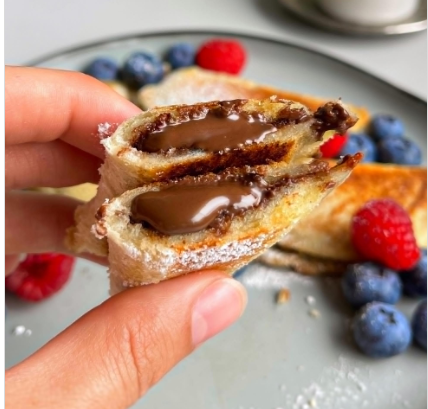 Chocolate-Filled Toast Pockets Recipe