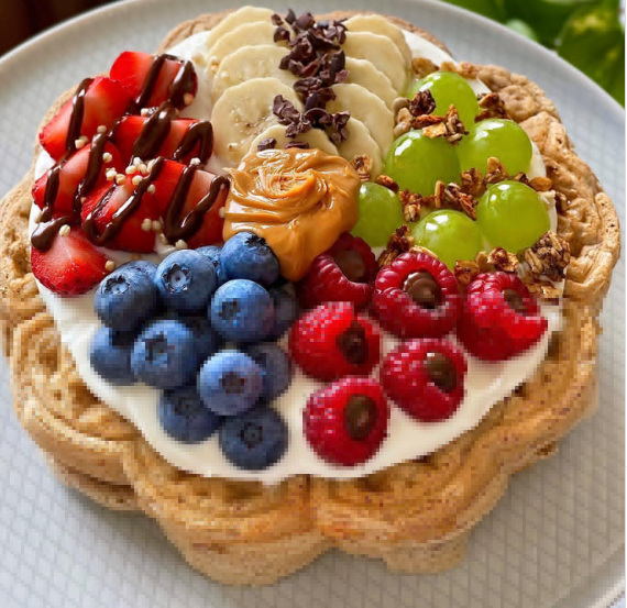 Fluffy Cinnamon Waffles with Delicious Toppings